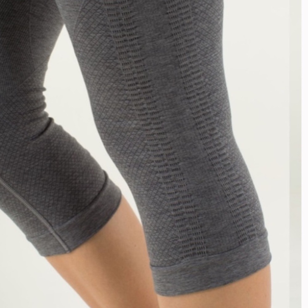Lululemon In The Flow Crop Yoga Lounge Leggings Gray Size 6 - Picture 3 of 13